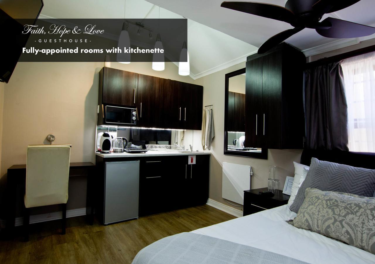 Faith, Hope & Love Self Catering Port Elizabeth Exterior photo