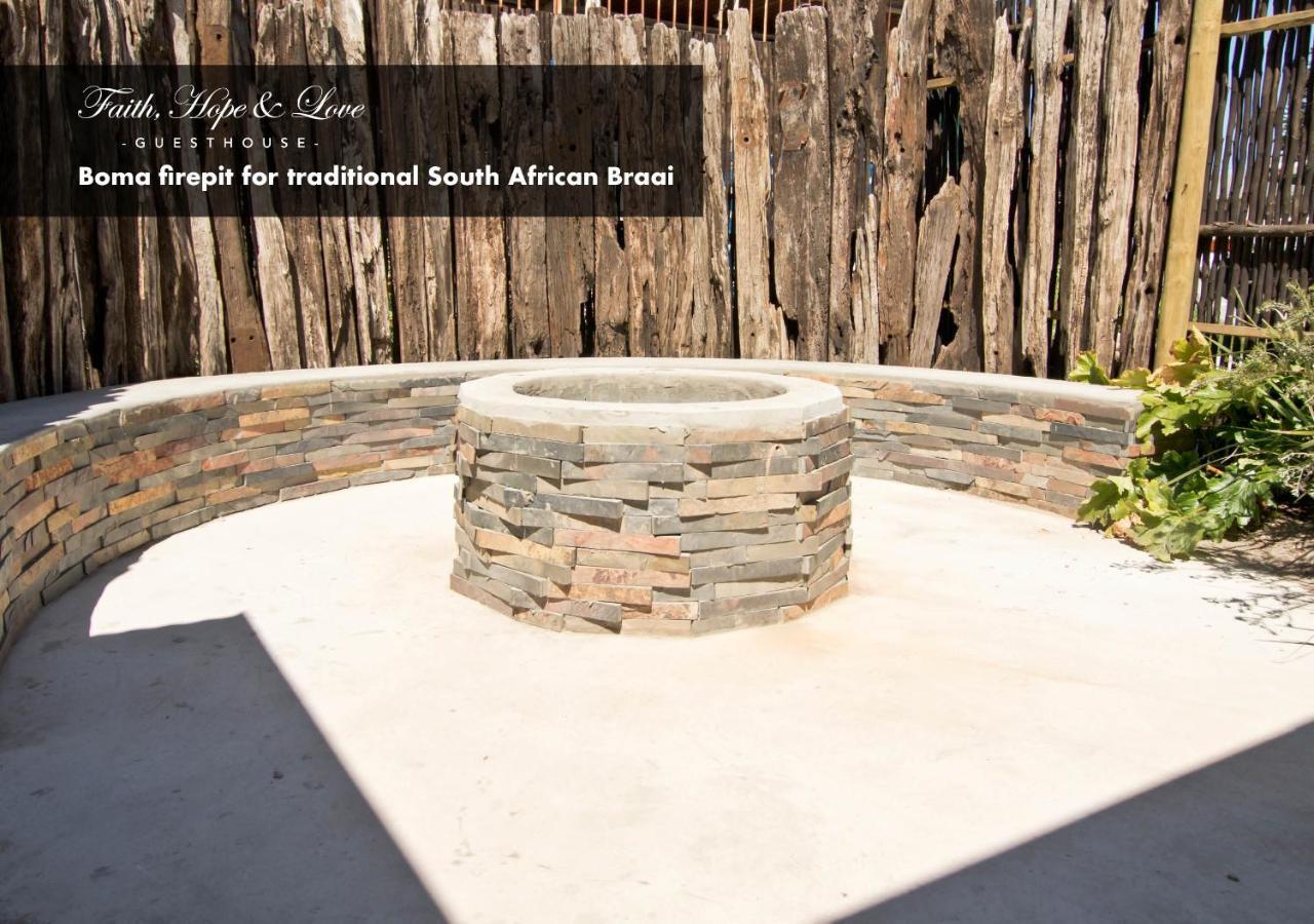 Faith, Hope & Love Self Catering Port Elizabeth Exterior photo
